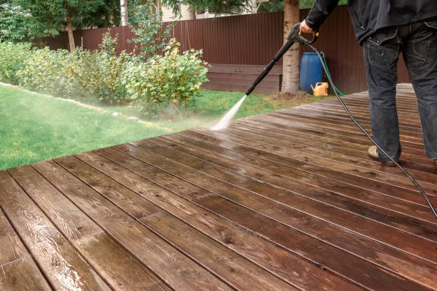 Best Pool Deck Cleaning in Medina, TX
